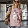 Tshirt Coco Chanel Citate Fashion Changes Mockup 03